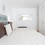 Deluxe 6 * La Laguna (Tenerife)