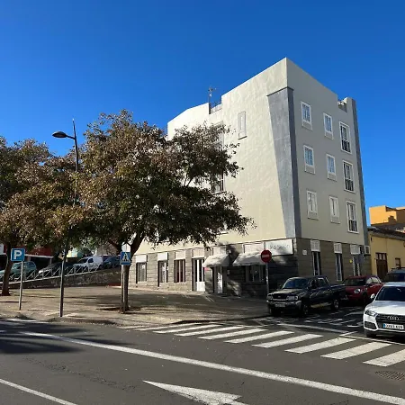 Deluxe 6 لا لاغونا