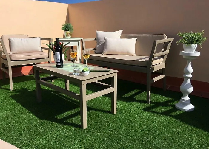 Deluxe 6 * La Laguna