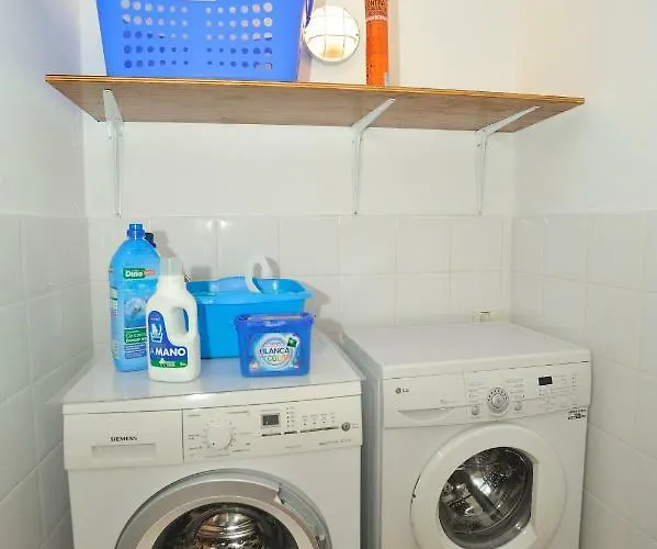 Apartament Deluxe 6 *